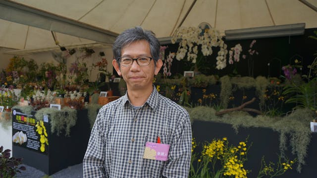 香港蘭藝會榮譽會長朱劍虹每年都在香港花卉展覽參展，今年也不例外。