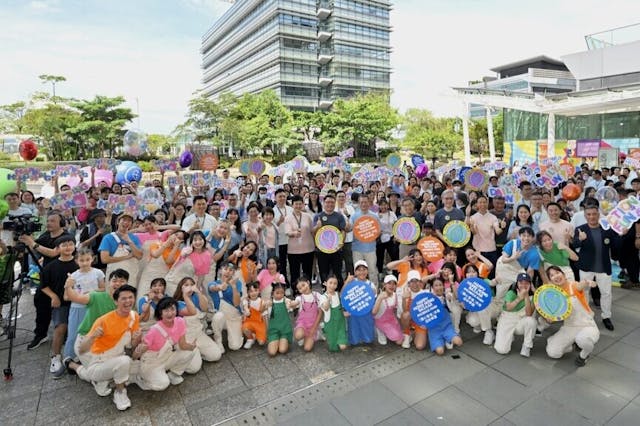 財政司司長陳茂波8月4日主持「開心香港」市集@科學園啟動禮。（財政司司長辦公室圖片）