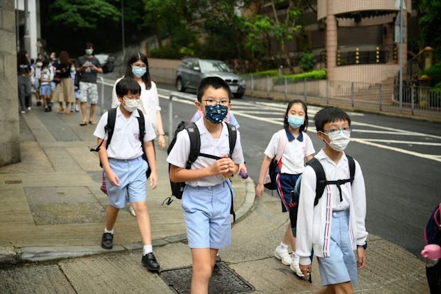 熱門學校的「扣門位」是「一位難求」。（Shutterstock）