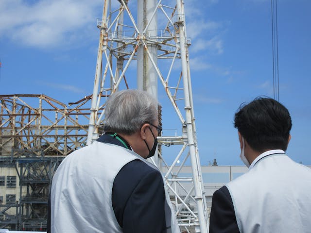 6月19日馬紹爾群島駐日本大使參觀福島第一核電站。（東京電力株式會社Facebook圖片）