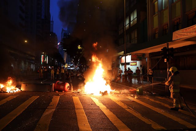 香港過去五年（2014-2019）由「佔中」事件到「反送中」事件，是一脈相承，是少數的領導，揣摩了一部分人的心意，追求自由民主雙普選的願望。（亞新社）