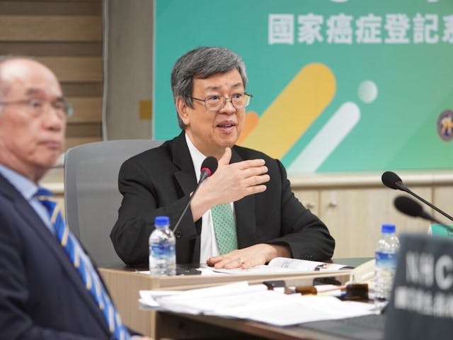 本身為流行病學及公共衛生學專家的台灣前副總統陳建仁說，台灣做了最好的示範，證明民主也能為人民帶來平安。（台灣衛福部圖片）