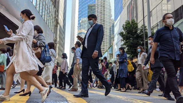 陳會長指，要客觀、用法律觀點分析，最後解釋給國際投資者，《國安法》究竟是怎麼一回事。（亞新社）