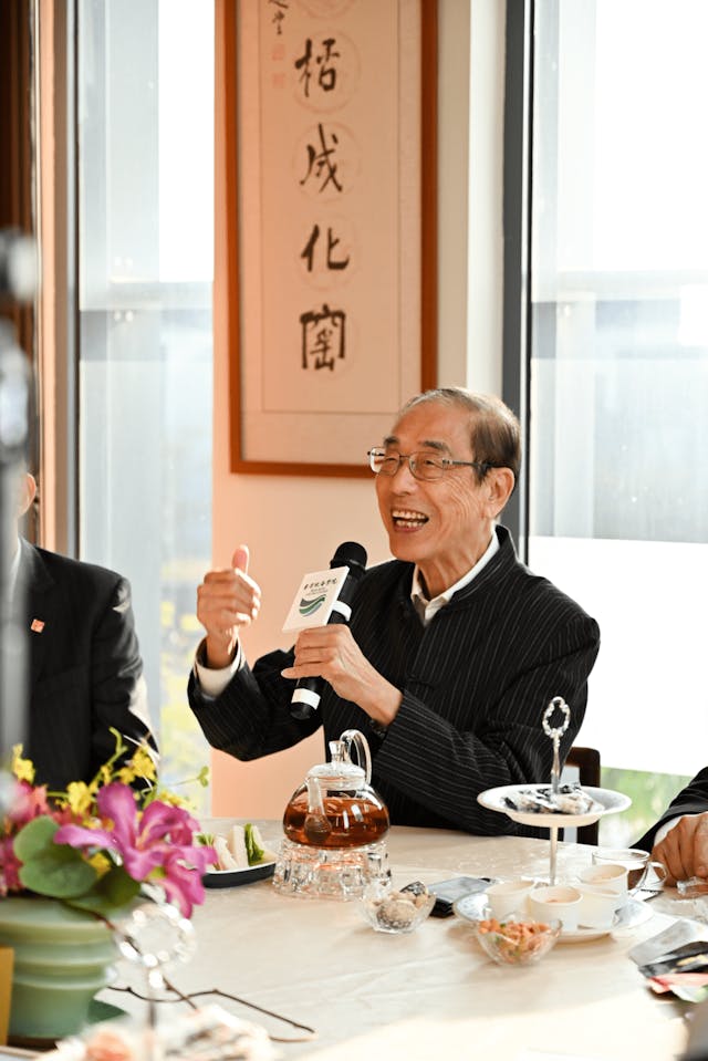 此次捐贈對自清朝以來祖輩即從事推廣茶葉生意的楊孫西博士個人及家族來說別具意義。