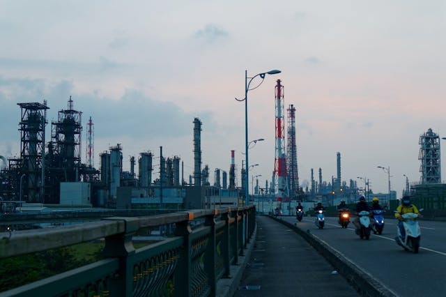 台灣長期處於能源短缺，發電能力不足。（Shutterstock）