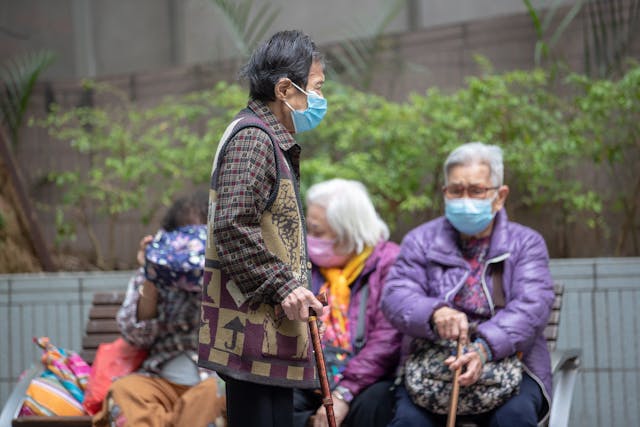 為什麼香港福利開支飆升，貧窮人口卻未見減少？（亞新社）