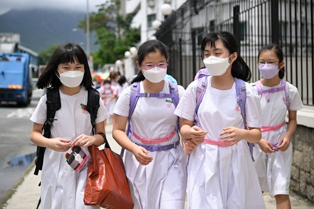 學生國民身份的養成，需要一個過程。（Shutterstock）