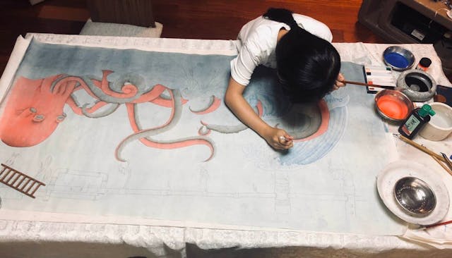 Victoria 11歲的作品《魚缸》。