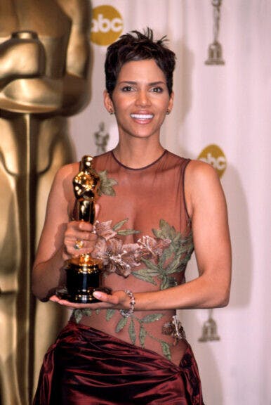 2002年的奧斯卡影后荷莉貝瑞（Halle Berry）。（Shutterstock）