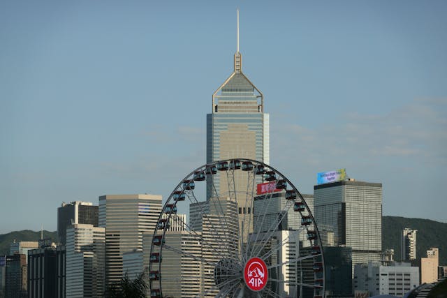 很多數據反映，疫情後，香港需要新的經濟增長點。（亞新社）