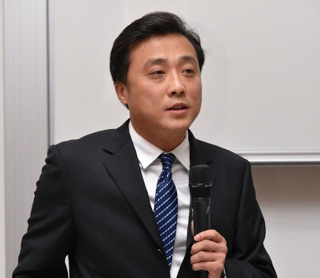 柳崎峰博士認為，AI自動駕駛程式只要在數據上來說比人類駕駛安全，就夠安全可靠。