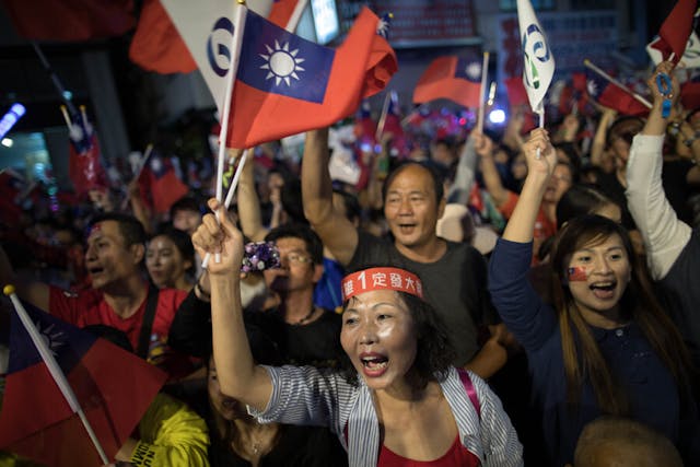 台灣選舉造勢晚會場景。（亞新社）