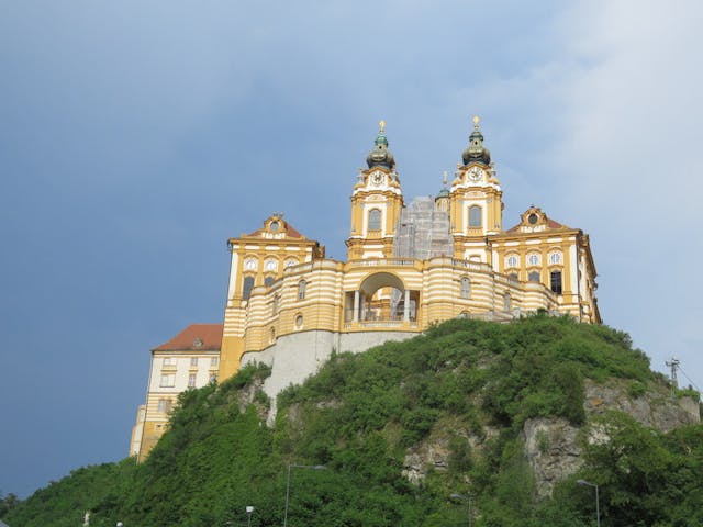 圖二：梅爾克修道院（Stift Melk）。