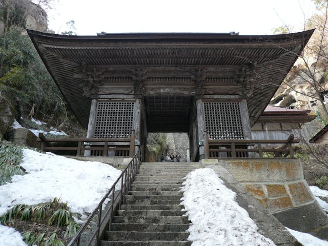 山寺。