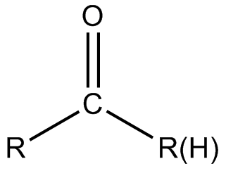 羰基在有機化學中，是一個形如 C=O 的官能團。（Wikipedia Commons）