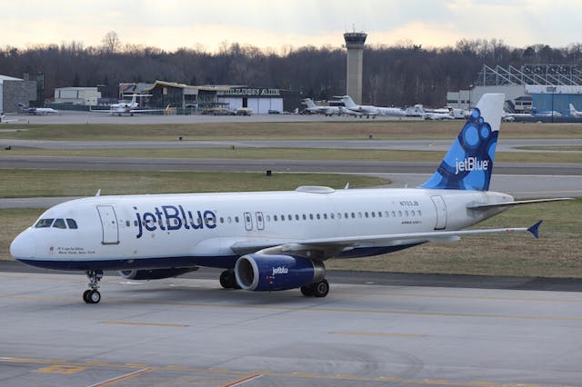 2000年2月，Neeleman創辦了捷藍航空（JetBlue）。（Wikimedia Commons）