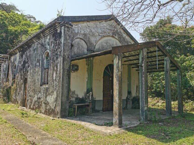 大浪村聖母無原罪小堂，1950年代附近有約600餘名村民教徒。