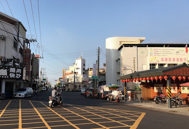 台灣鄉鎮的房子一般都比較低矮，會讓人覺得去了「第三世界」的地方嗎？