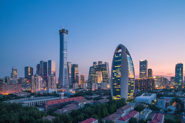 碧桂園屋漏兼逢連夜雨，除債台高築外，集團最近發布盈警。（Shutterstock）