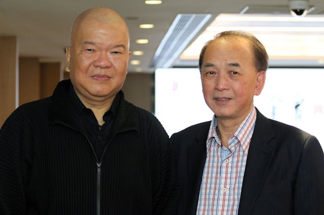 楊興安博士（右）與查傳倜在會前合影。