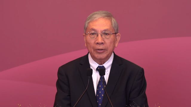 香港中文大學副校長、李嘉誠生物醫學講座教授、組織工程與再生醫學研究所所長陳偉儀教授公布獎項詳情。（YouTube影片截圖）