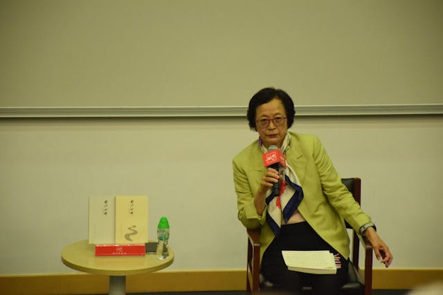 前香港中文大學圖書館副館長黃潘明珠女士，是整個訪談計劃之發起人。（蘇偉柟先生提供）