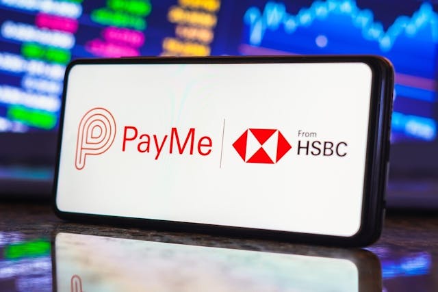 憑著匯豐銀行的基礎設施和完善的網絡，PayMe透過多種不同的方式獲利，目前在香港擁有超過63,000家商戶，涵蓋各行各業，個人客戶約300萬。(Shutterstock)