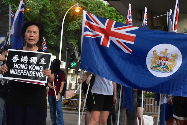 2012年梁振英當選行政長官後，港獨意識逐漸抬頭。（亞新社）