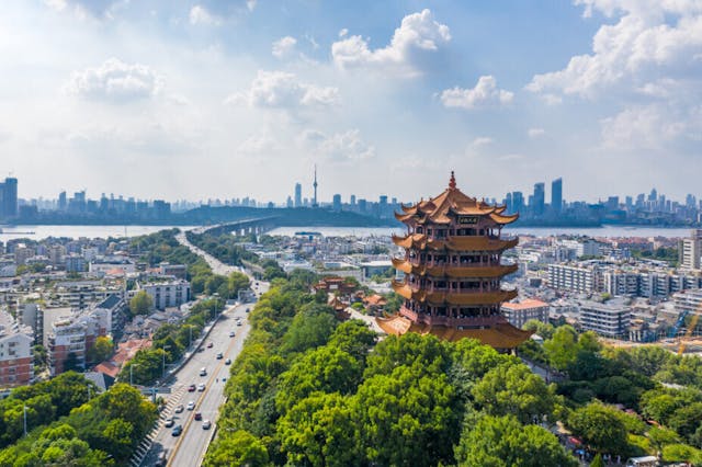 政府於未來5年處理不同城市的落戶制度時會採取分層級做法。（Shutterstock）