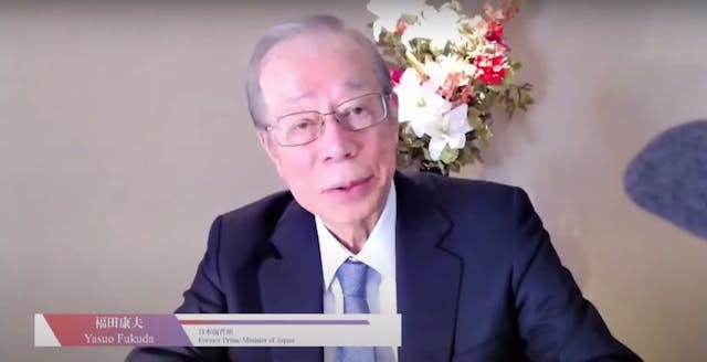 日本前首相福田康夫認為，中美合作可以解決全球許多問題。（香港中美論壇視頻截圖）