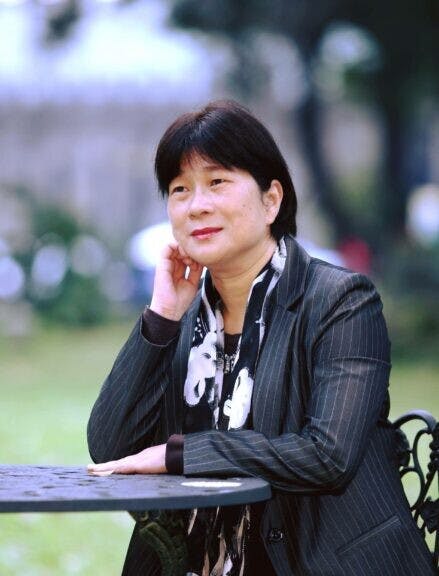 考材之一的作者林黛嫚指出,若自己是考生,「大概只能低分掠過」。(台灣中央大學Facebook圖片)