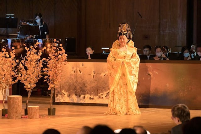 劇中唯一的女角南子由女高音阮妙芬飾演。