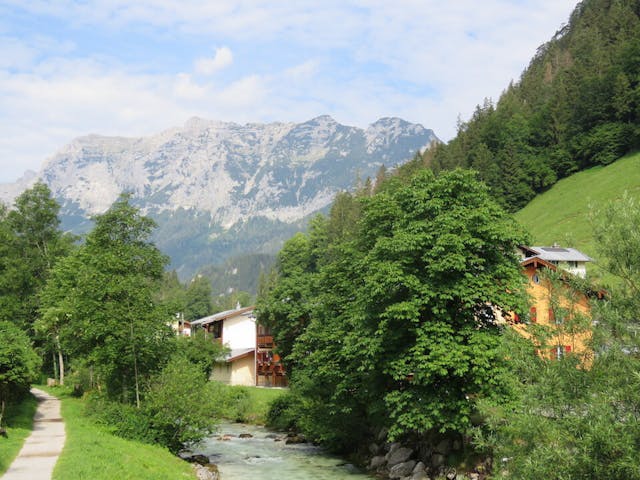 圖二十八：藍紹（Ramsau）。