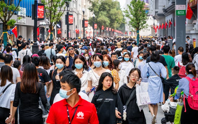 今天鮮有群眾走上街頭支持「習近平思想」。（Shutterstock）