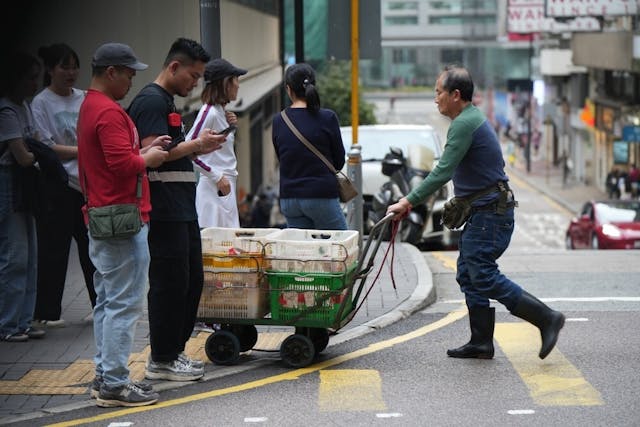 政府同意以累進稅制增加收入及促進經濟公平，具重大意義。（Shutterstock）