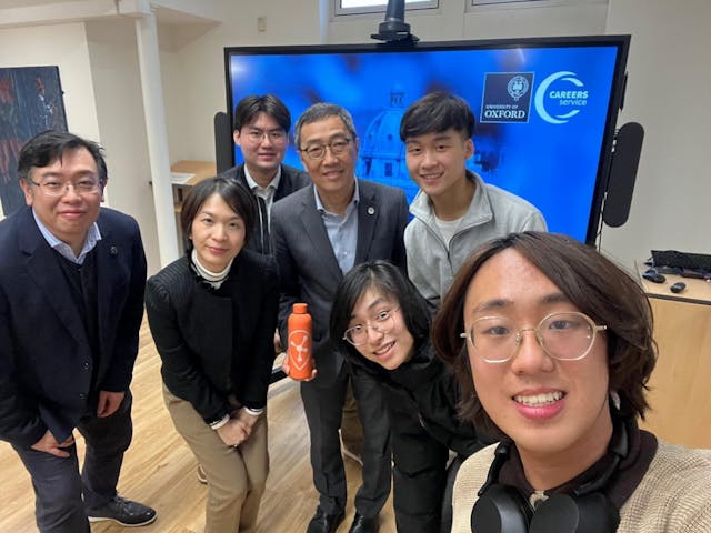 科技園公司代表團在校園舉辦多場分享會,與牛津大學和倫敦大學學院的學生交流及介紹香港創科就業前景。