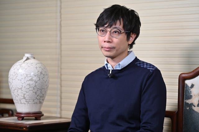蕭教授指出,粵語吟誦讓現代人通過聽覺感受文學之美,彌補了遠離自然導致的審美缺失。他強調方言吟誦能喚起親切感,與心靈共鳴,普通話或其他方言同樣適用。