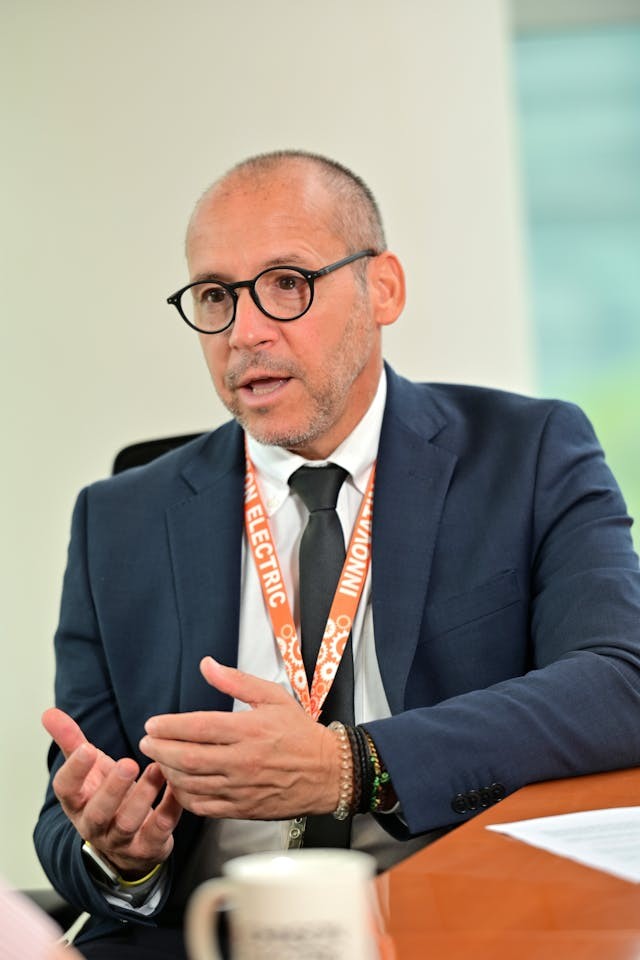 Fernando表示,公司一般會訂下一些關鍵績效指標(KPI)或目標,在這方面幾乎所有公司都大同小異。(文灼峰攝)