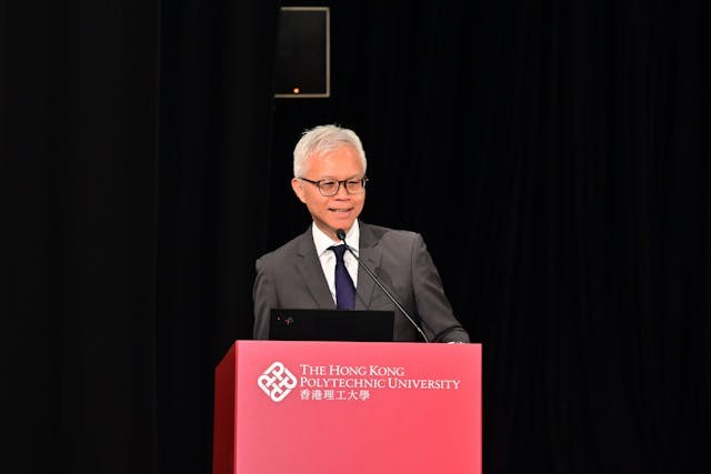 香港故宮文化博物館館長吳志華博士表示，中華傳統文化需經歷創造性轉化與創新性發展。