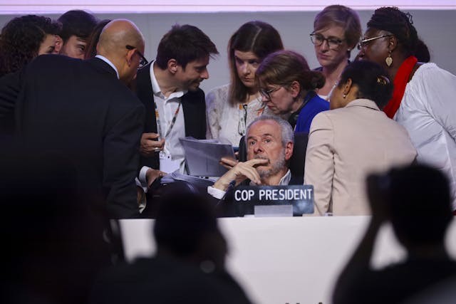 22.11.2025 - Belém - COP30 - Presidente da COP30 durante plenária de encerramento da 30ª Conferência das Partes (COP30). Foto de Ueslei Marcelino/COP30
21.11.2025 - Belem - COP30 President Andre Correa do Lago during closing plenary meeting of the 30th Conference of the Parties (COP30). Photo by Ueslei Marcelino/COP30