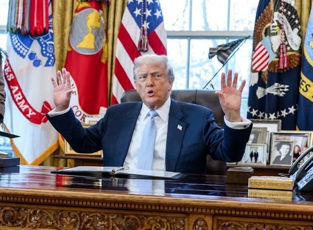 President Donald Trump speaks with Press Secretary Karoline Leavitt, Secretary of Homeland Security Kristi Noem, and Secretary of State Marco Rubio before meeting with the White House Task Force on the 2026 FIFA World Cup, Monday, November 17, 2025, in the Oval Office. (Official White House Photo by Joyce N. Boghosian)