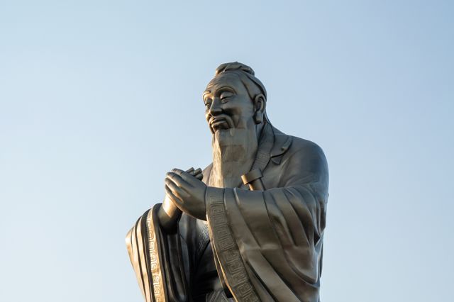 若孔子降臨這時代，目睹大埔這場火災，儘管師生絃歌不絕，他定必痛哭無眠。（Shutterstock）