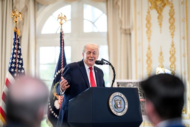 President Donald Trump participates in a Southern Boulevard dedication ceremony, Friday, January 16, 2026, at the Mar-a-Lago Club in Palm Beach, Florida. (Official White House Photo by Daniel Torok)