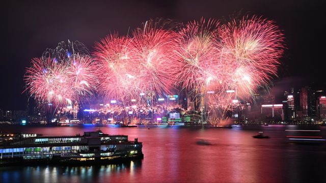 策馬揚鞭正當時 砥礪前行譜新篇