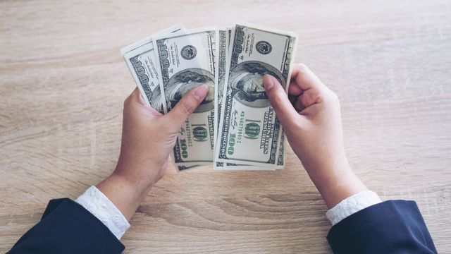 私募股權的退出：接續基金的博弈