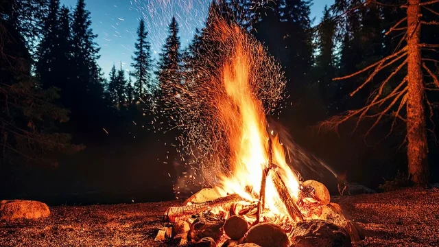 形容火勢很大的粵語