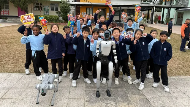 從機械人追趕野豬到機械人走進課室