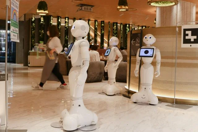 人工智能（AI）已開始以更具體的形態進入市民的日常生活環境中。（Shutterstock）