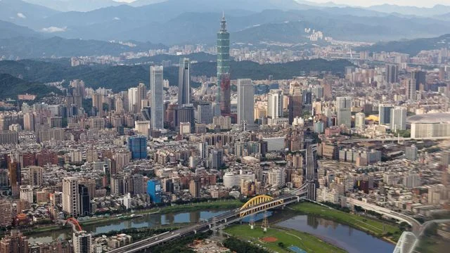 高希均回憶錄：從競爭力到軟實力！與國際思想巨擘波特、奈伊、傅高義的智慧交會