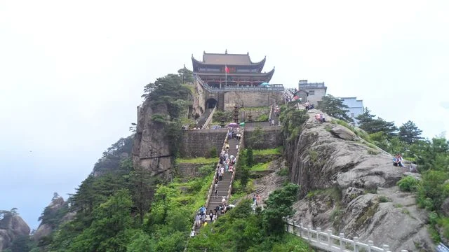 九華山悟雷
